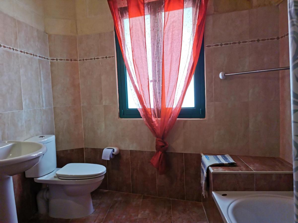 Bed And Breakfast "Selena" With Swim Pool Nadur Bagian luar foto