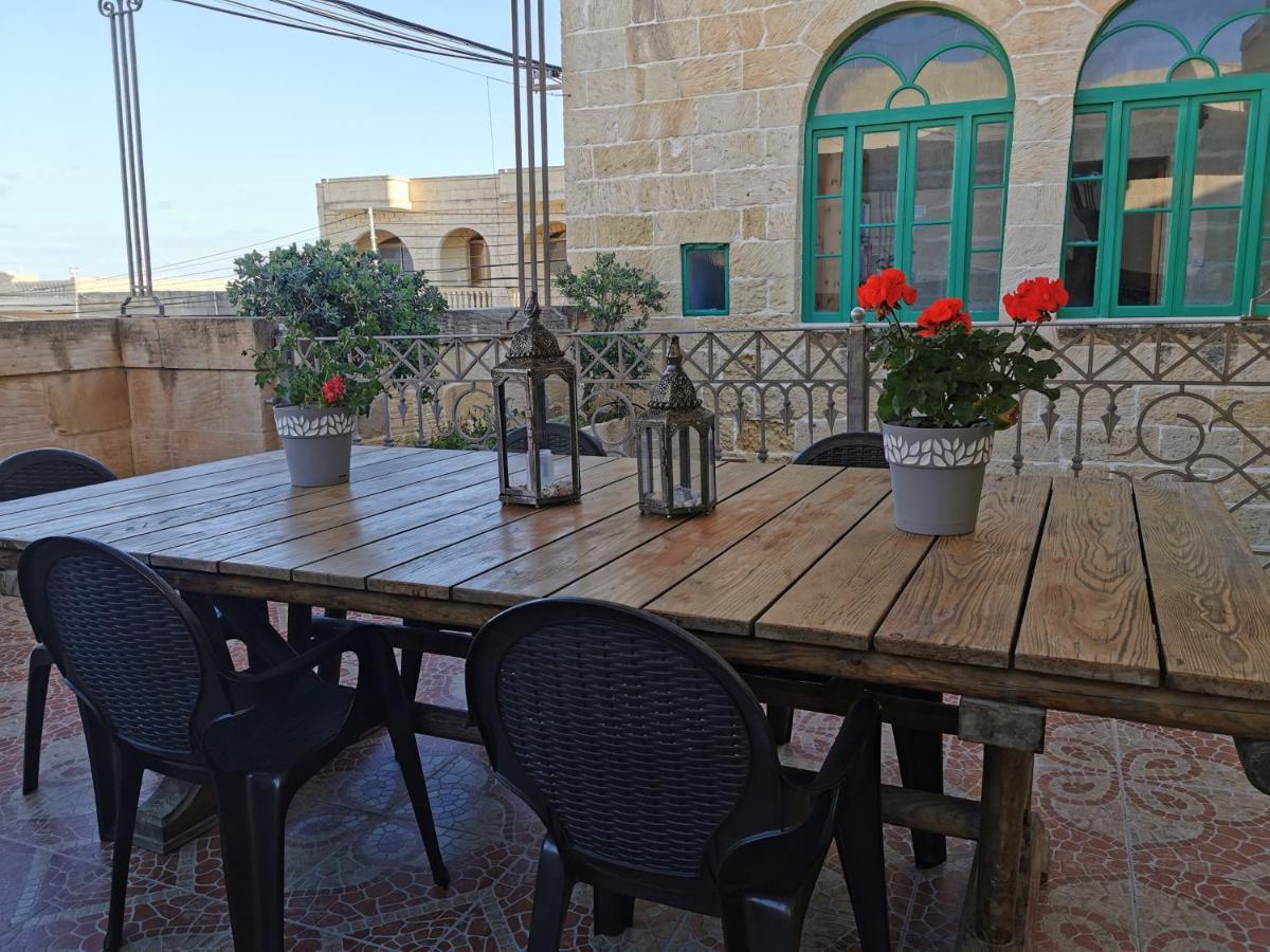 Bed And Breakfast "Selena" With Swim Pool Nadur Bagian luar foto