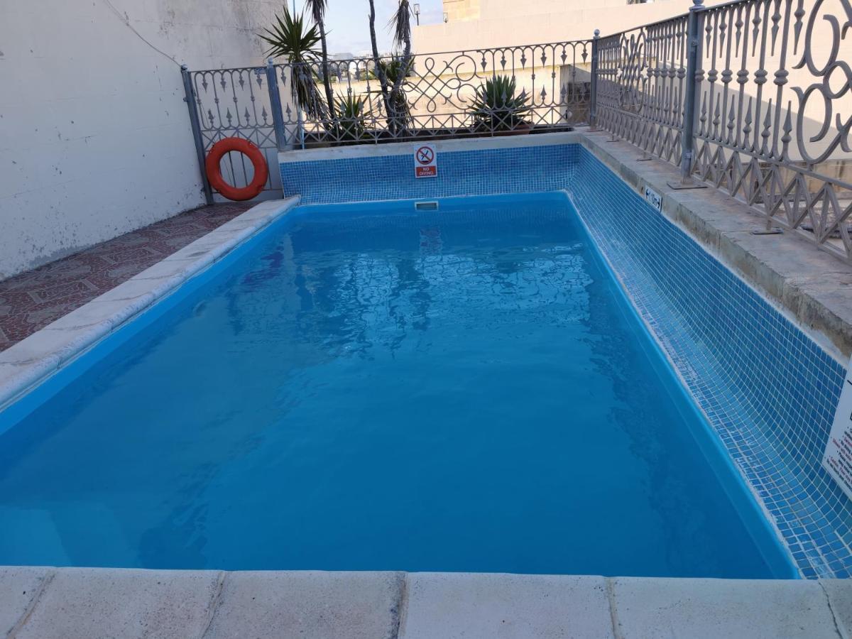 Bed And Breakfast "Selena" With Swim Pool Nadur Bagian luar foto