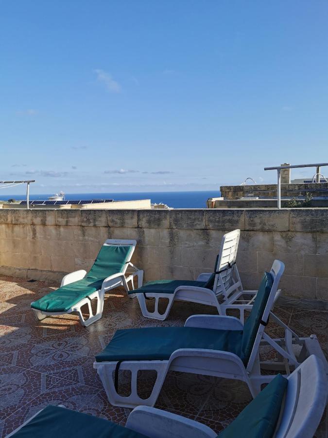 Bed And Breakfast "Selena" With Swim Pool Nadur Bagian luar foto