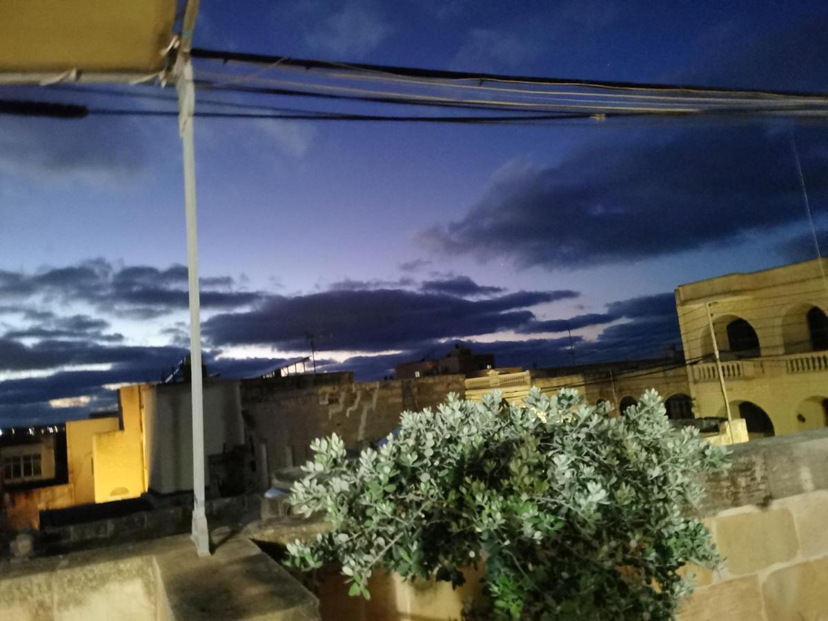 Bed And Breakfast "Selena" With Swim Pool Nadur Bagian luar foto